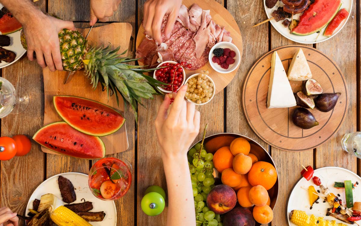 Ideas for quick and easy summer meals